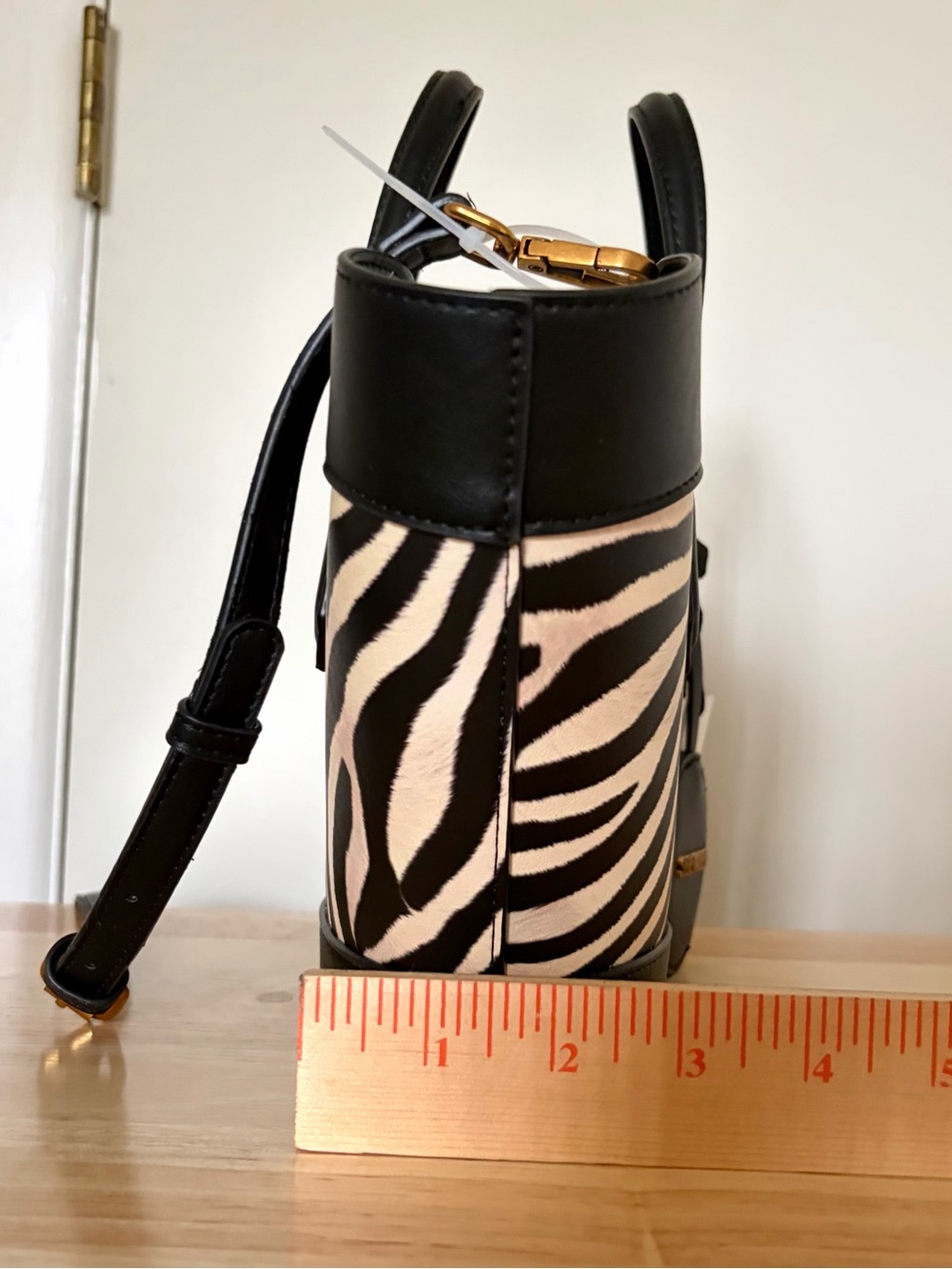Steve Madden Zebra Print Bmiry Shopper Tote Handbag Medium NWT - Picture 12 of 12